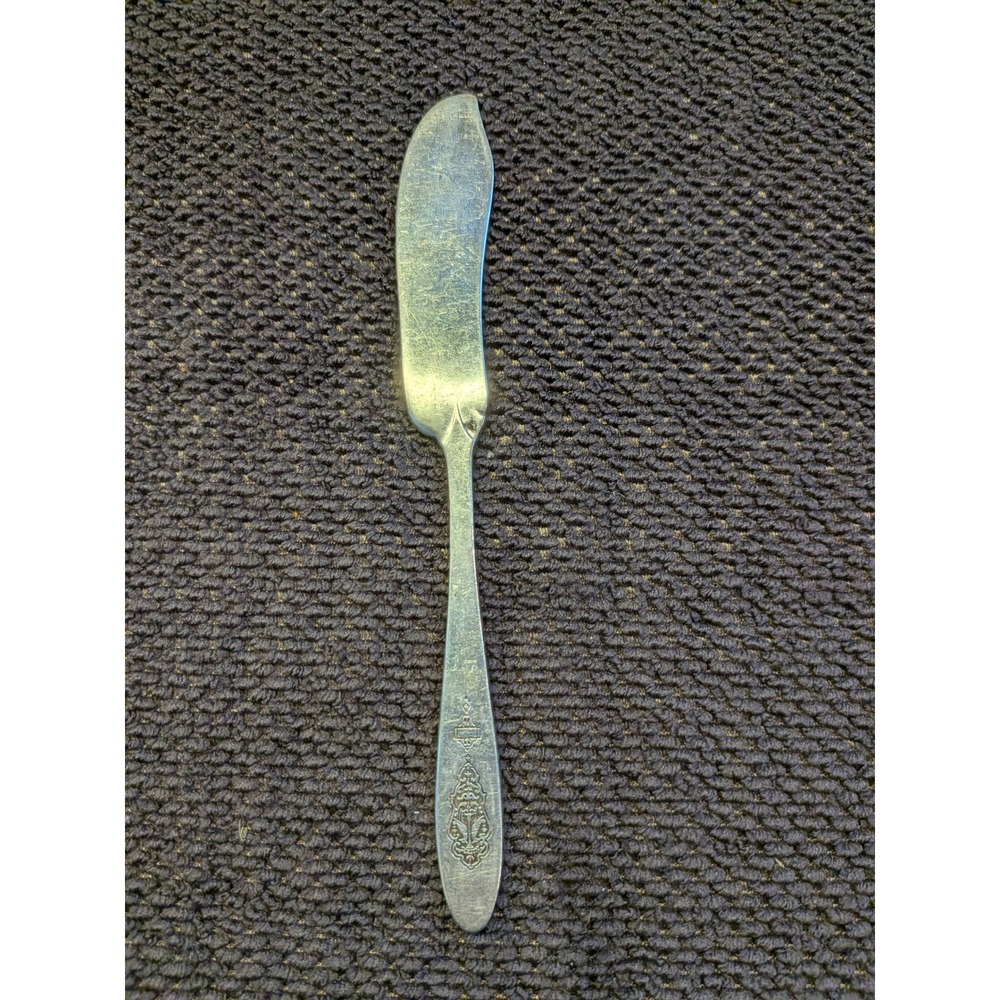 Vintage Butter Spreader Ornate Scroll Crest Silver Plate Flatware Cottagecore
